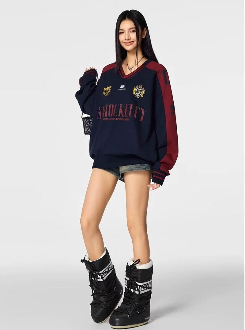 ACHOCK Retro V-neck Logo Design Sweatshirt