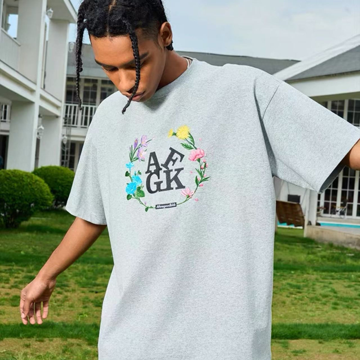 AFGK "Cloris' Garland" Embroidered Floral T-shirt