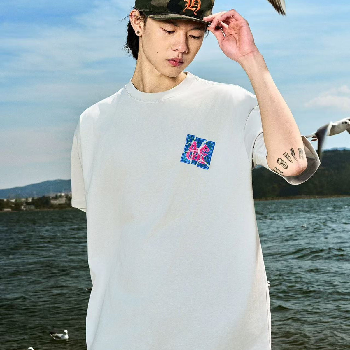 AFGK  Shattered Embroidery Short Sleeve T-Shirt
