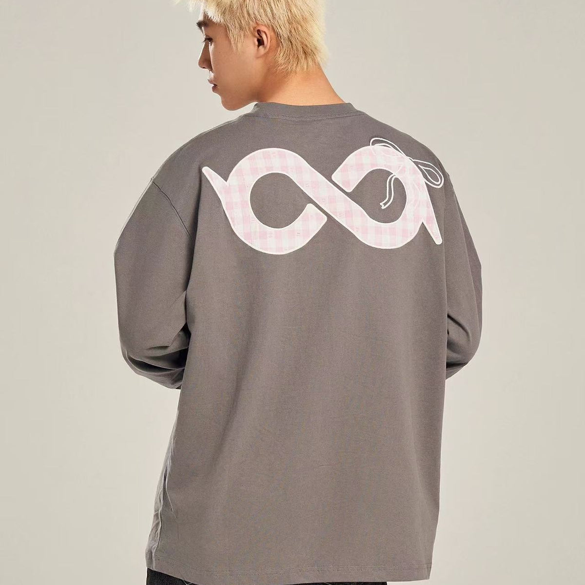 BIPOLAR Colorful Bow Plaid Patch Long-sleeved T-shirt