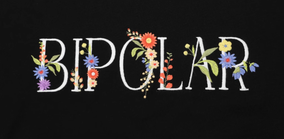 BIPOLAR Flower Embroidered Short-sleeve T-shirt