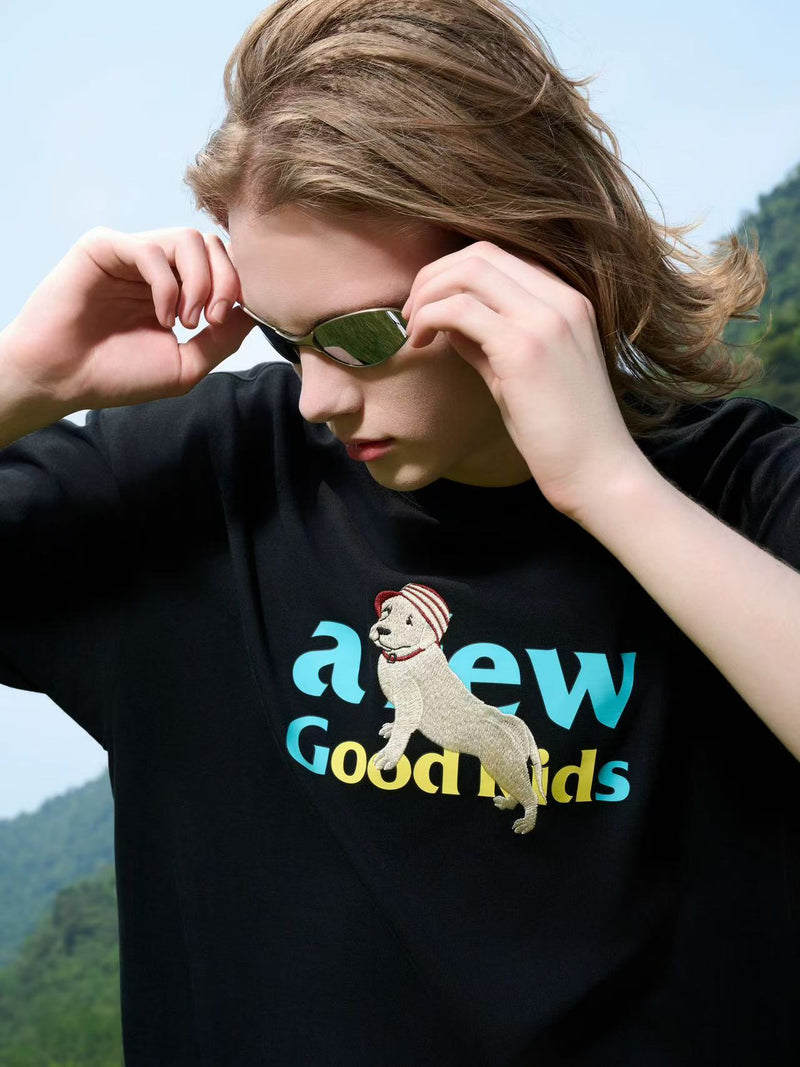 AFGK Vacation Puppy Embroidered Short Sleeve T-Shirt