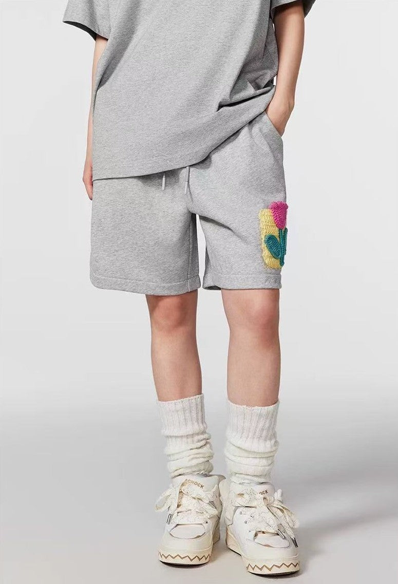 ACHOCK Hip-hop Heavy Tulip Embroidered Shorts