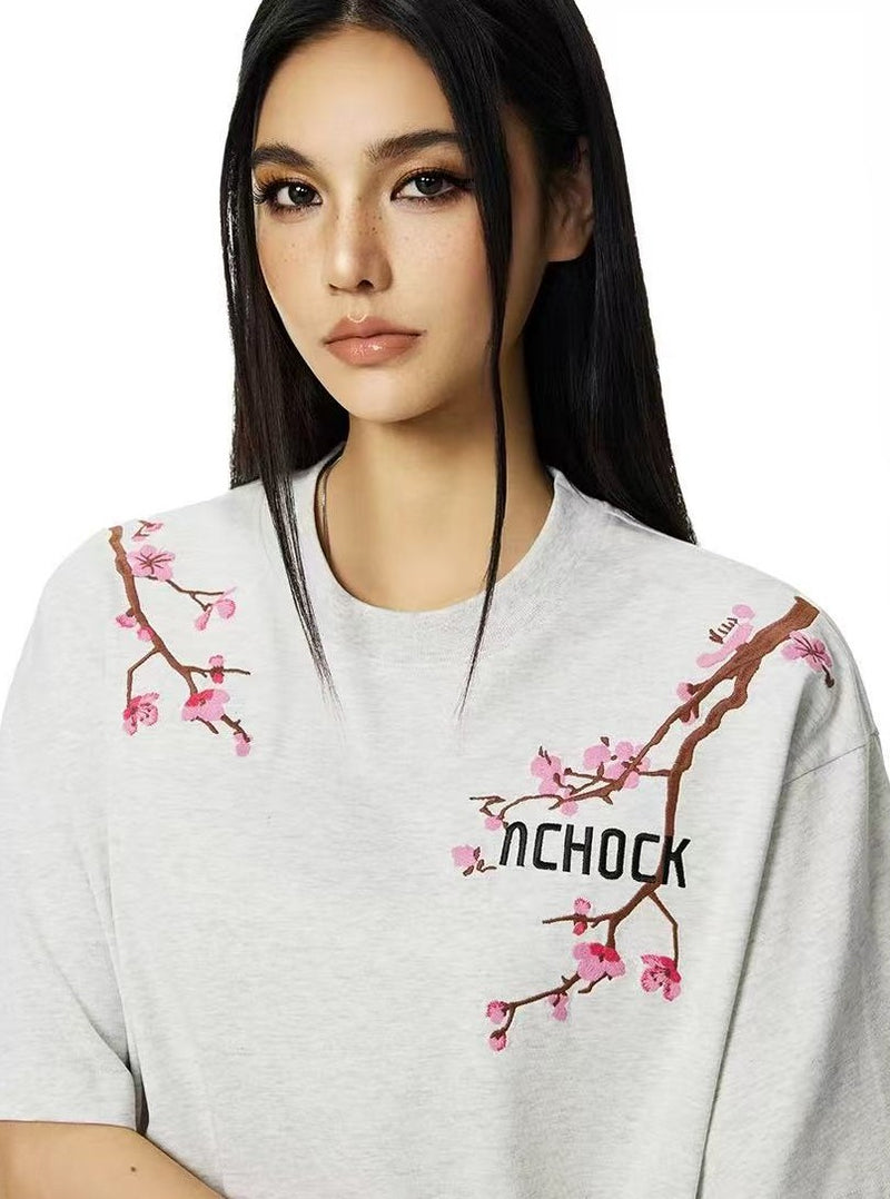 ACHOCK Branch Floral Embroidered T-shirt