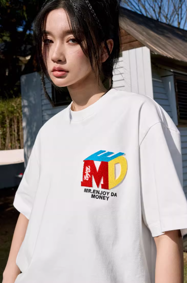 MEDM Three-dimensional Logo Embroidered Short-sleeved T-shirt