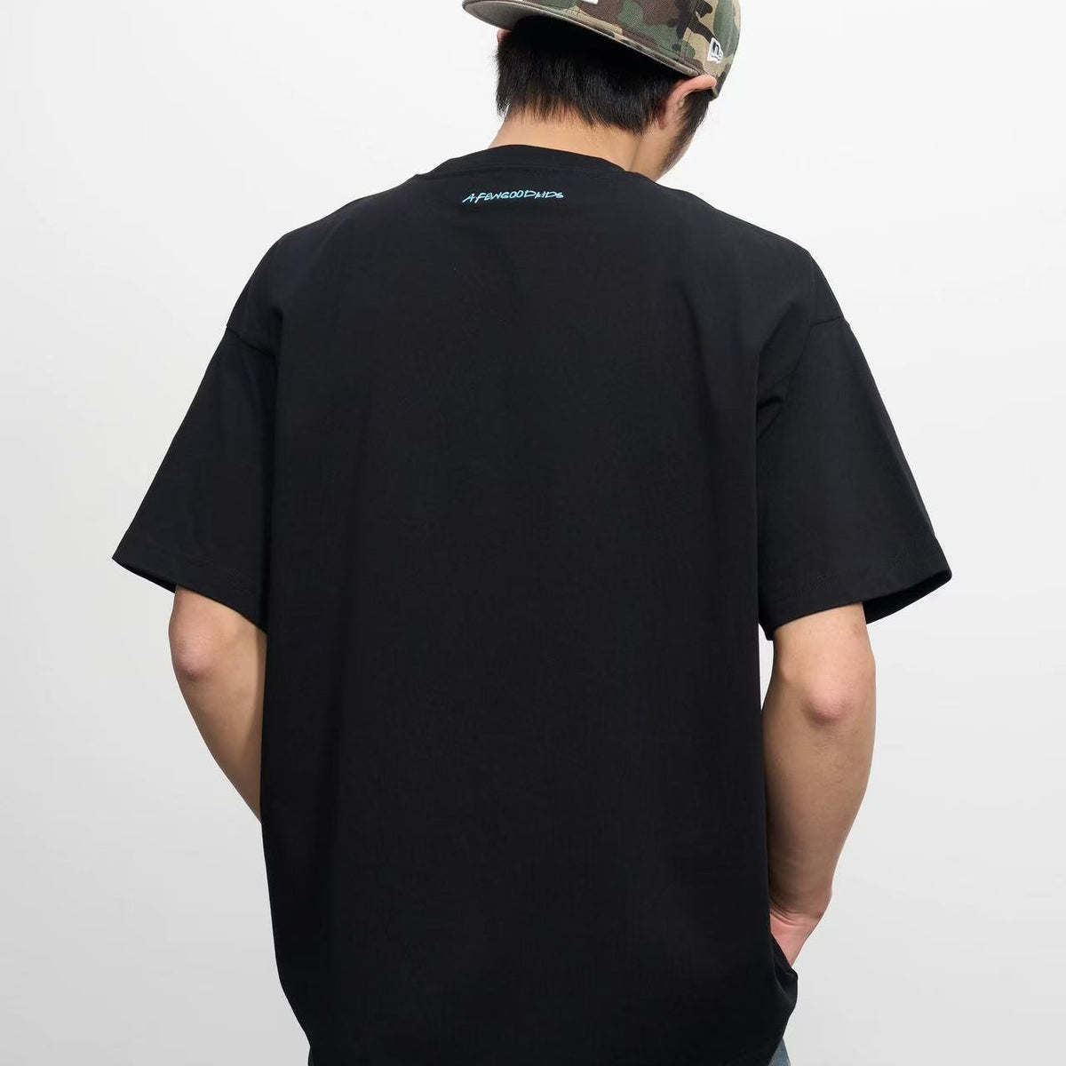 AFGK Floral Necklace Embroidered Short-sleeve T-Shirt