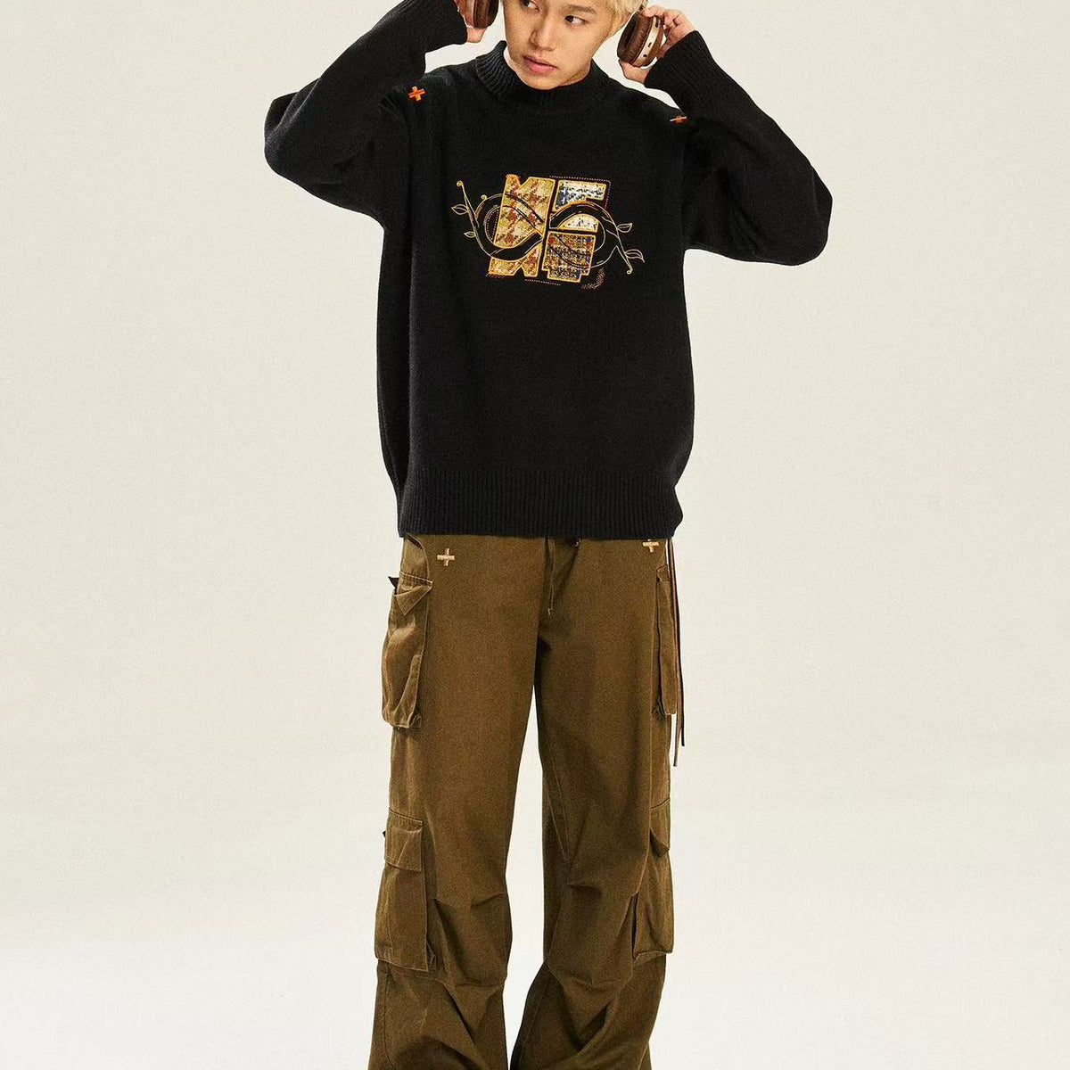 BIPOLAR×NSTNEW Logo Design Black Crew Neck Sweater