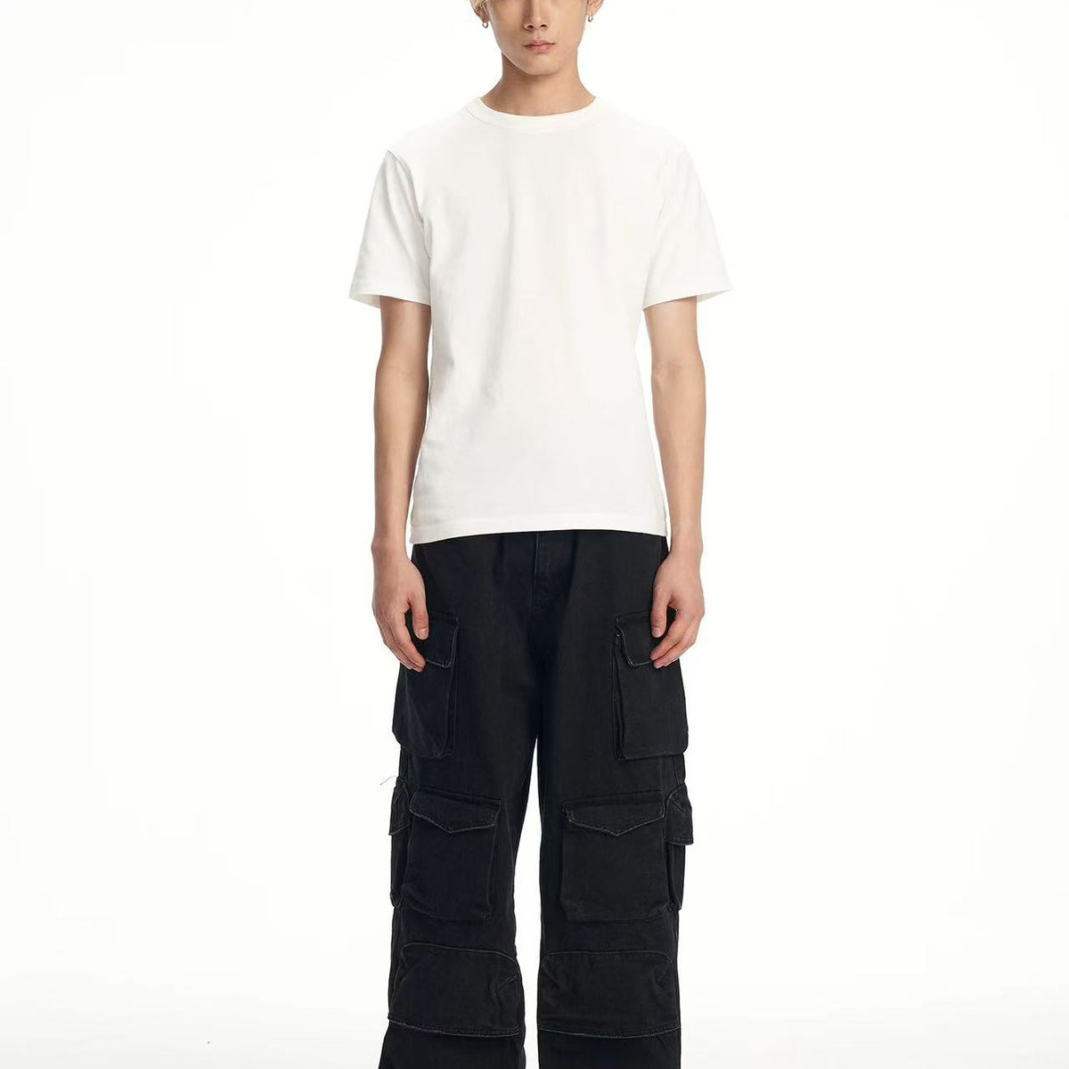 BIPOLAR Washed Multi-pocket Cargo Jeans