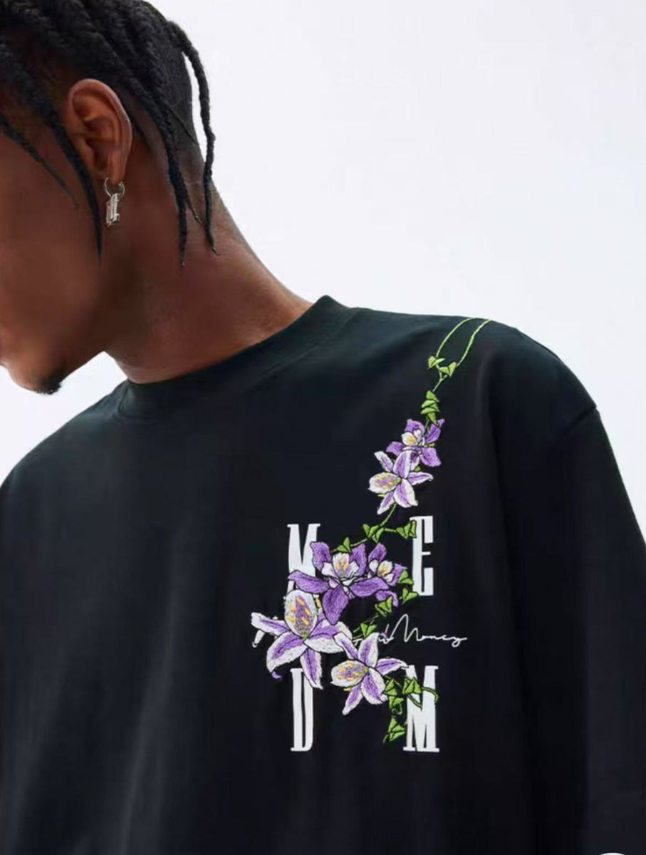 MEDM Vine and Flower Embroidered Short-sleeved T-shirt