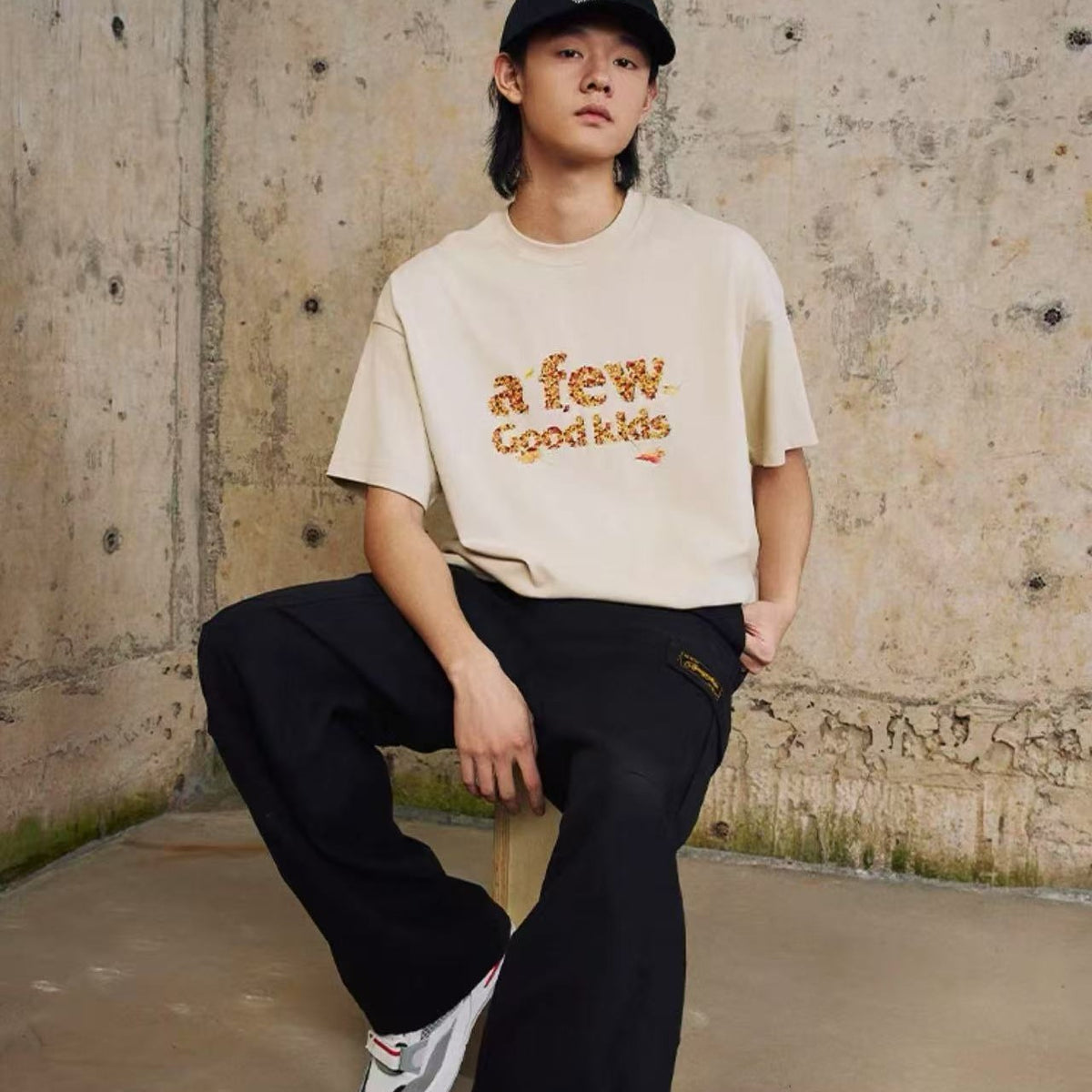 AFGK Maple Leaf Falling Print T-shirt