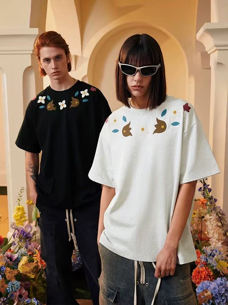ACHOCK Floral Embroidered T-shirt
