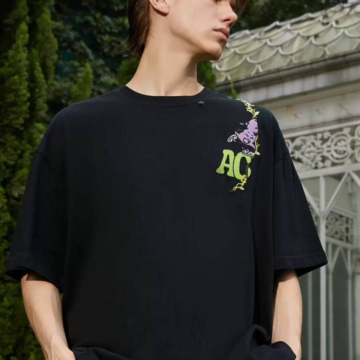 ACHOCK Little Devil Embroidery T-shirt