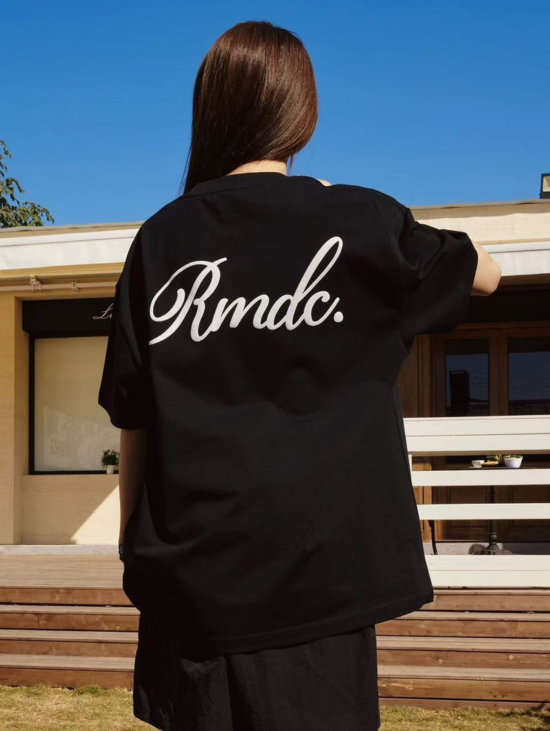 REMEDY Logo Lettering Short-sleeve T-shirt