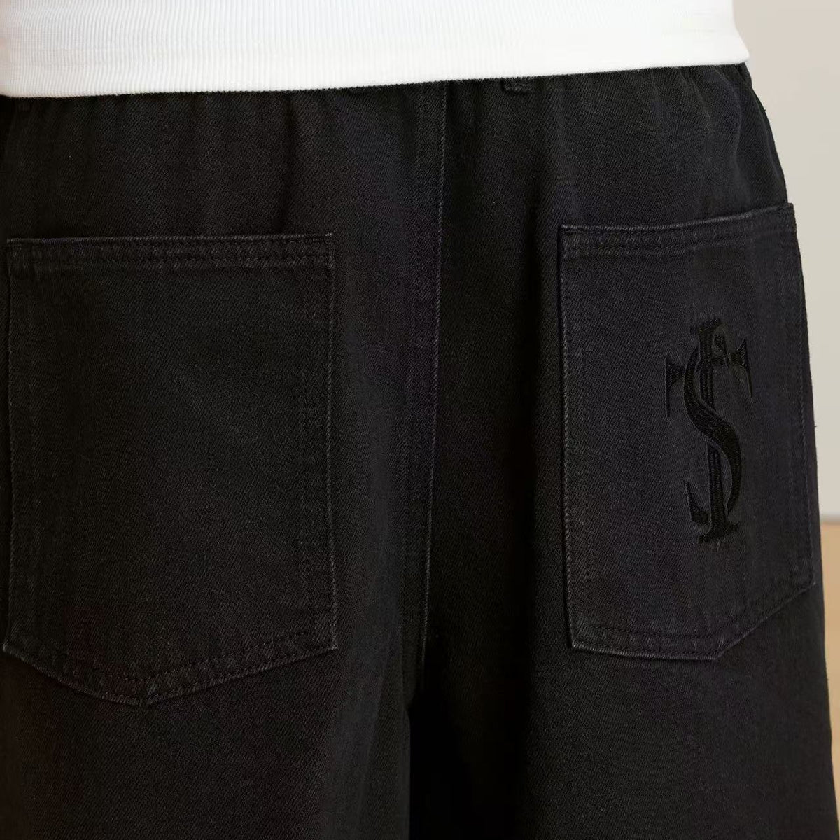 STK Multi-Pocket Cargo Straight-Leg Paratrooper Pants