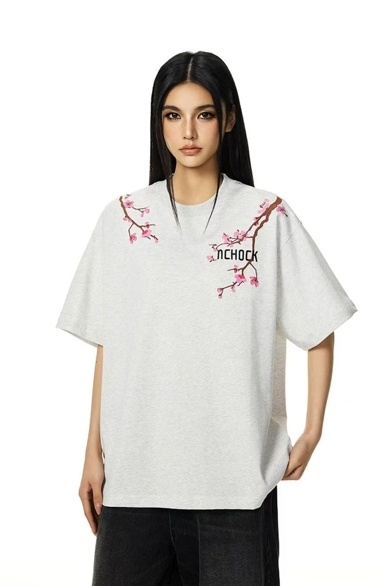 ACHOCK Branch Floral Embroidered T-shirt