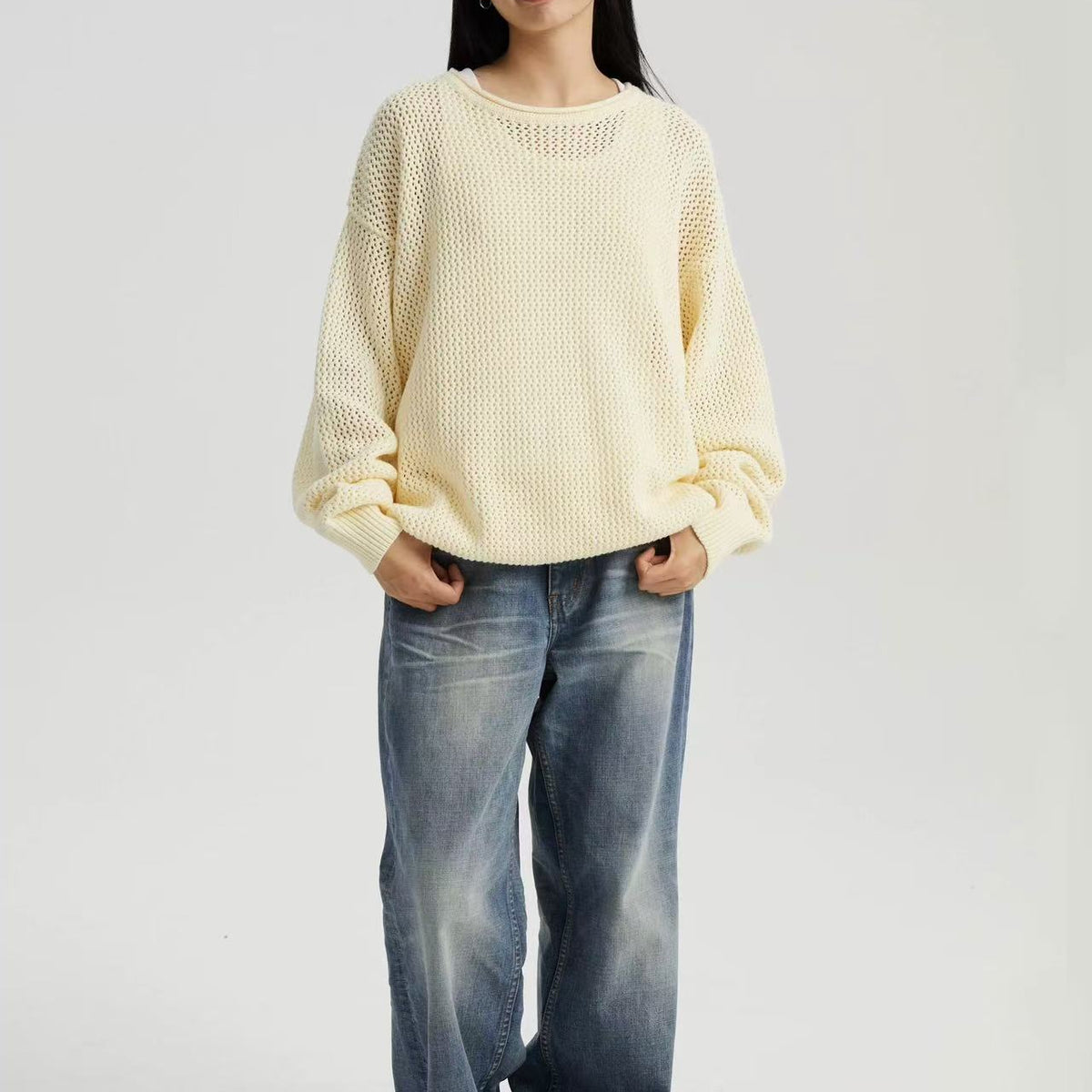 WASSUP Hollow Round Collar Sweater