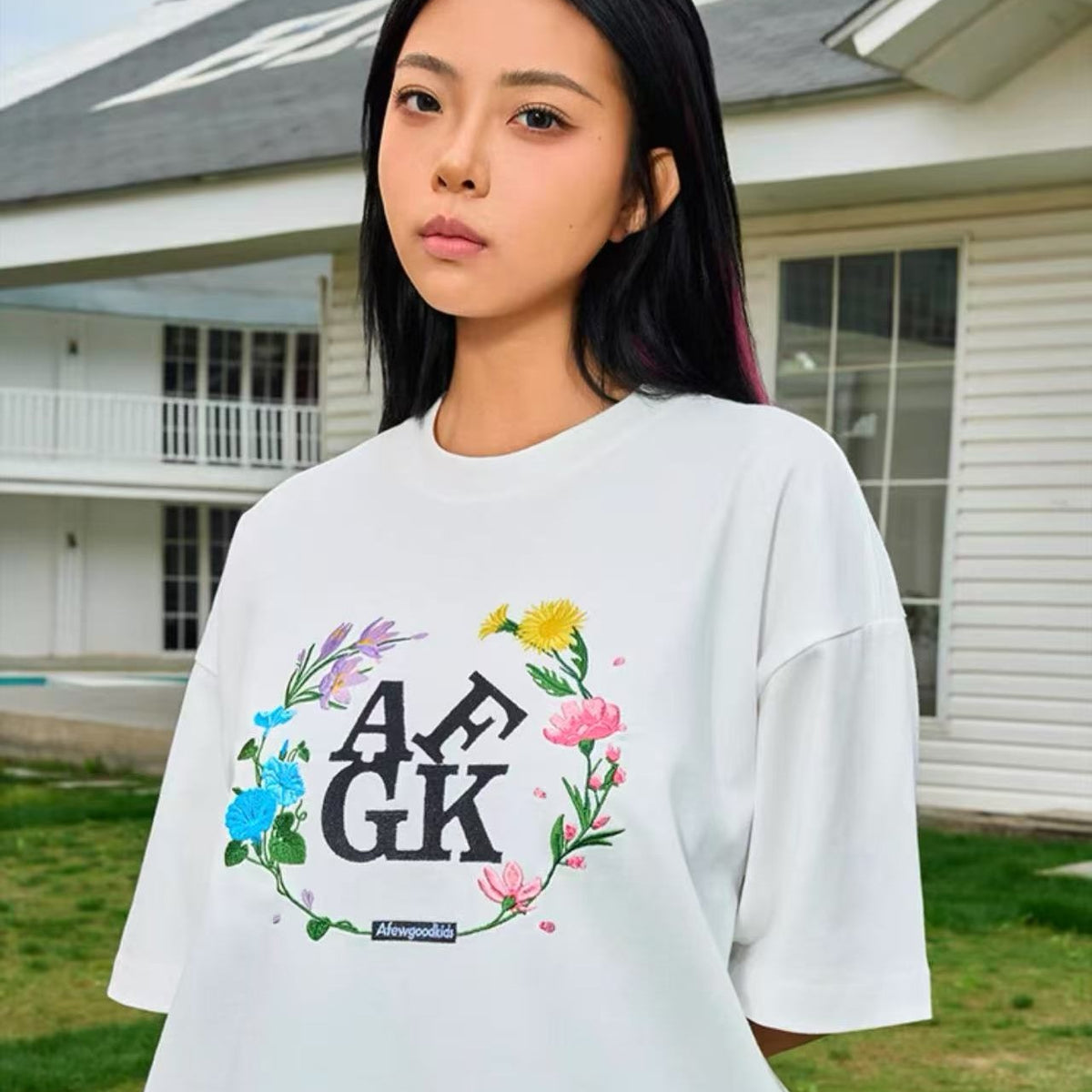 AFGK "Cloris' Garland" Embroidered Floral T-shirt