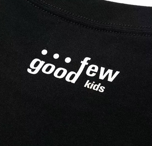 AFGK Vacation Puppy Embroidered Short Sleeve T-Shirt