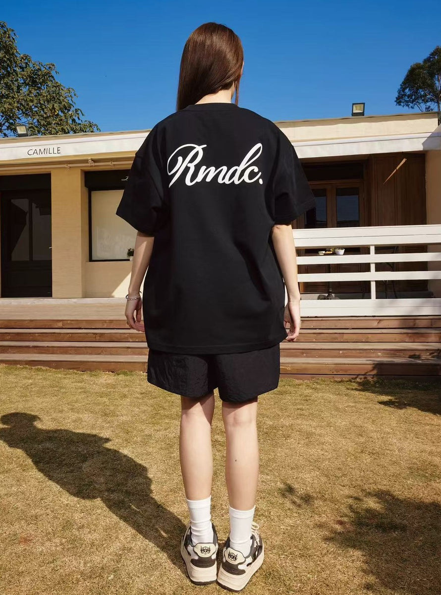 REMEDY Logo Lettering Short-sleeve T-shirt