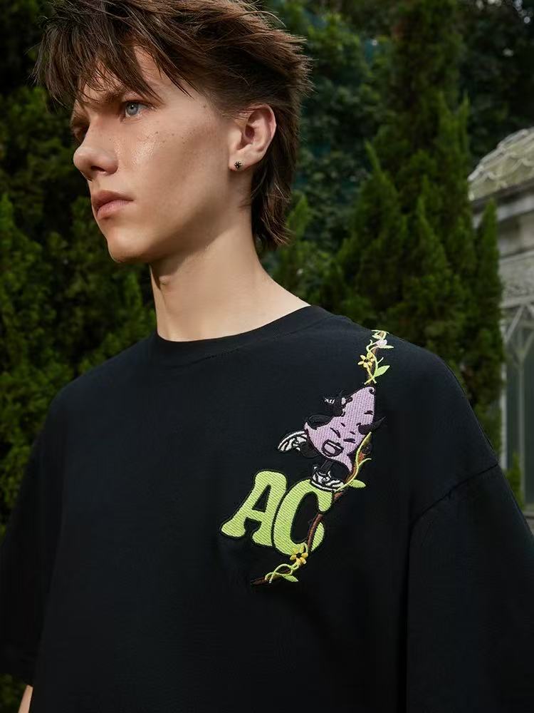 ACHOCK Little Devil Embroidery T-shirt