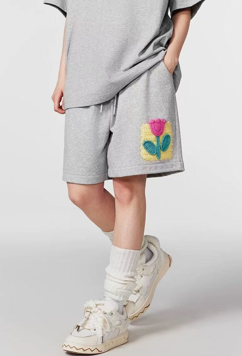 ACHOCK Hip-hop Heavy Tulip Embroidered Shorts