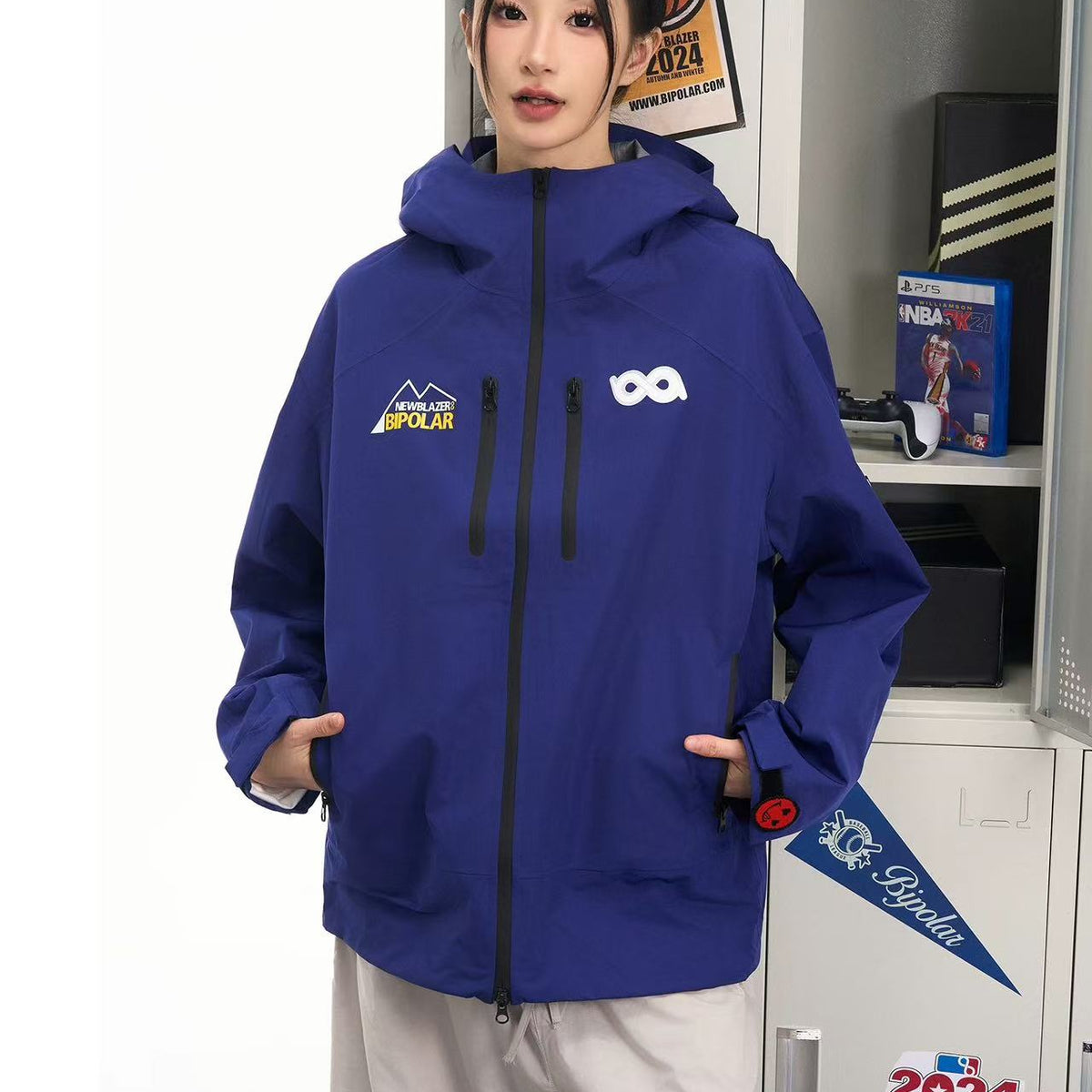 BIPOLAR Outdoor Windproof Hooded Jacket
