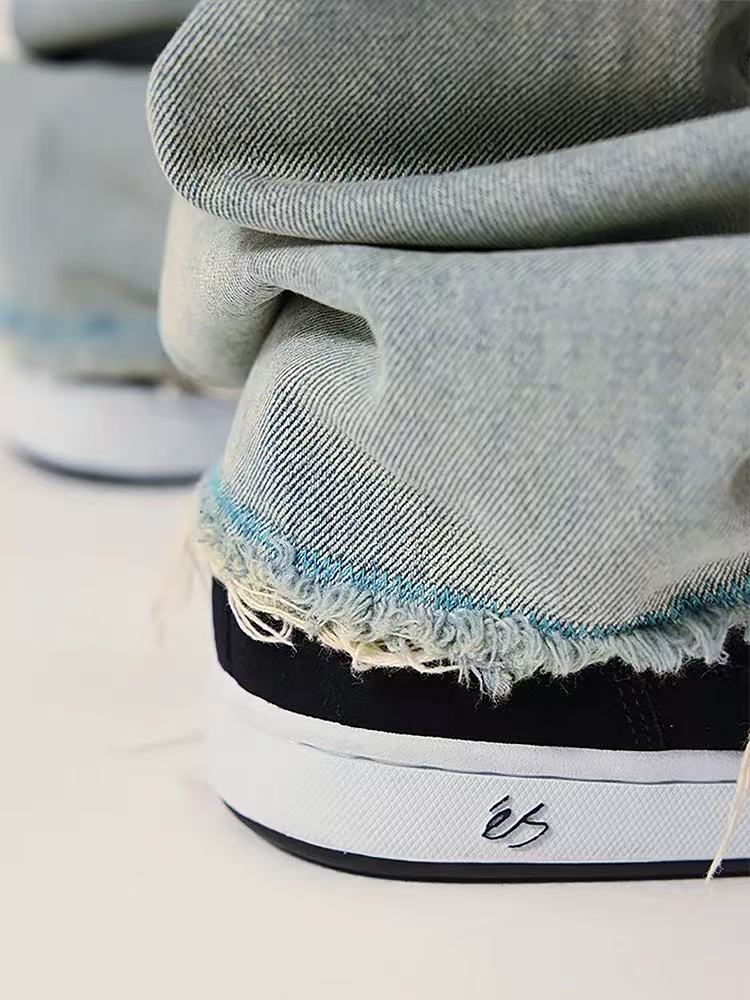 REMEDY Retro Washed Frayed Jeans