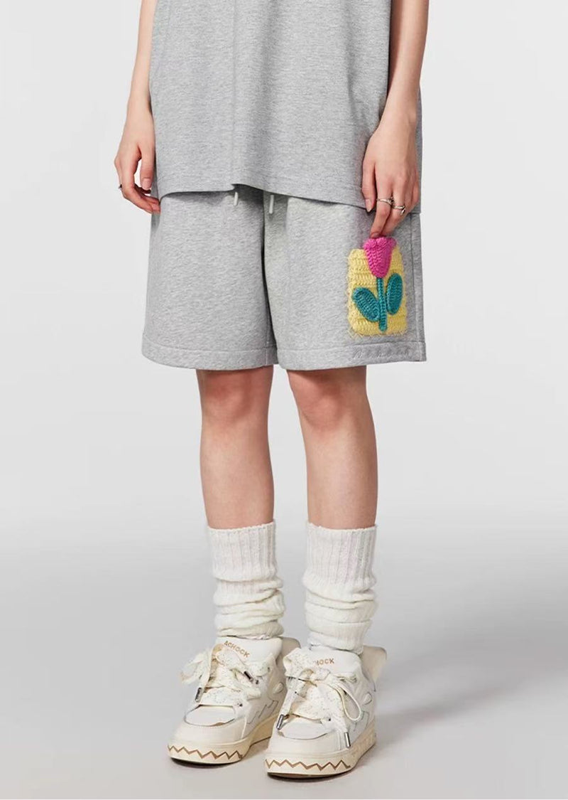 ACHOCK Hip-hop Heavy Tulip Embroidered Shorts