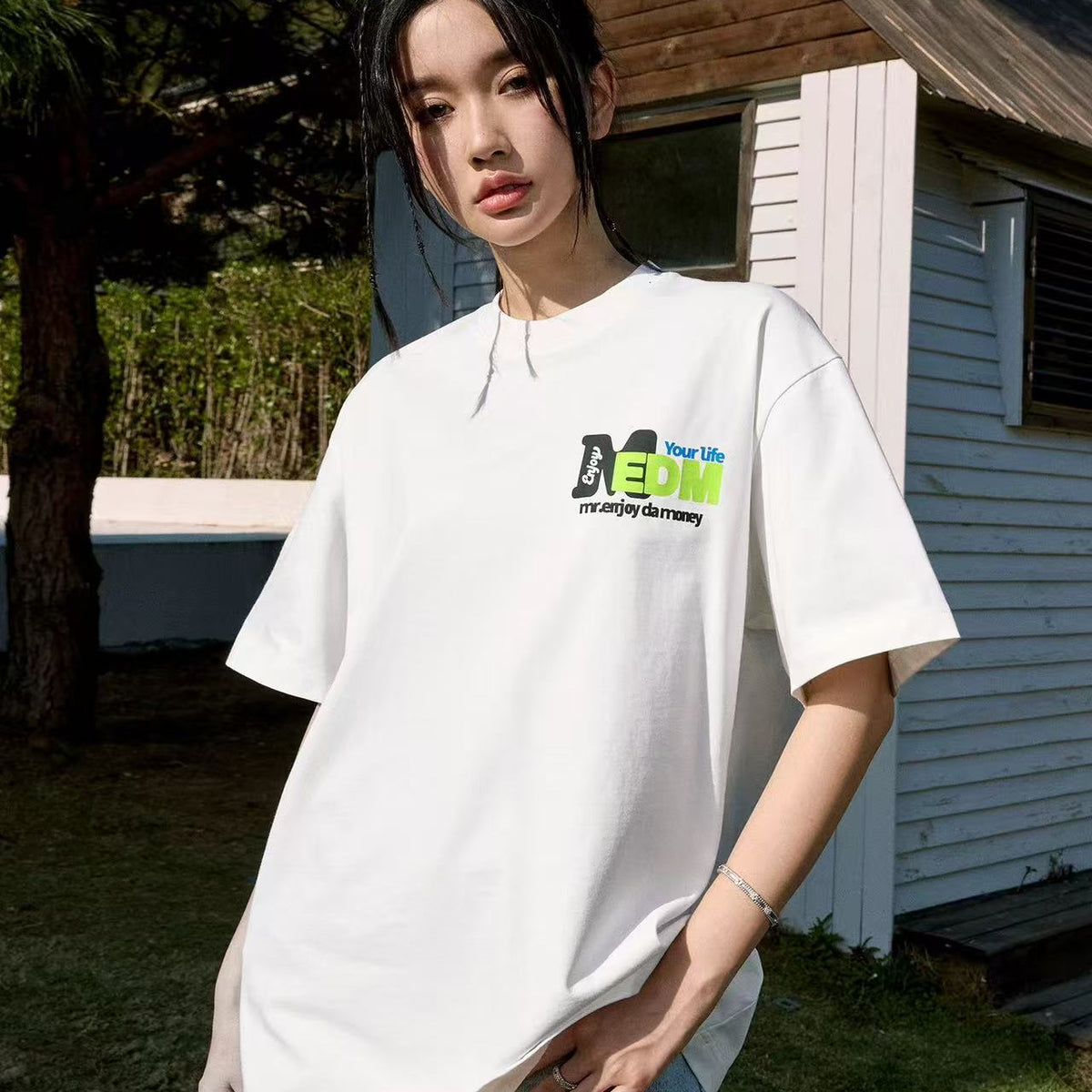 MEDM Retro Graffiti Letters Print Logo Short-sleeve T-Shirt