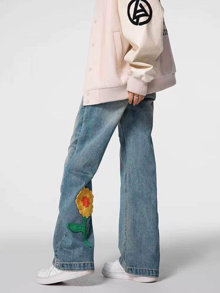 ACHOCK Creative Petal Embroidered Jeans