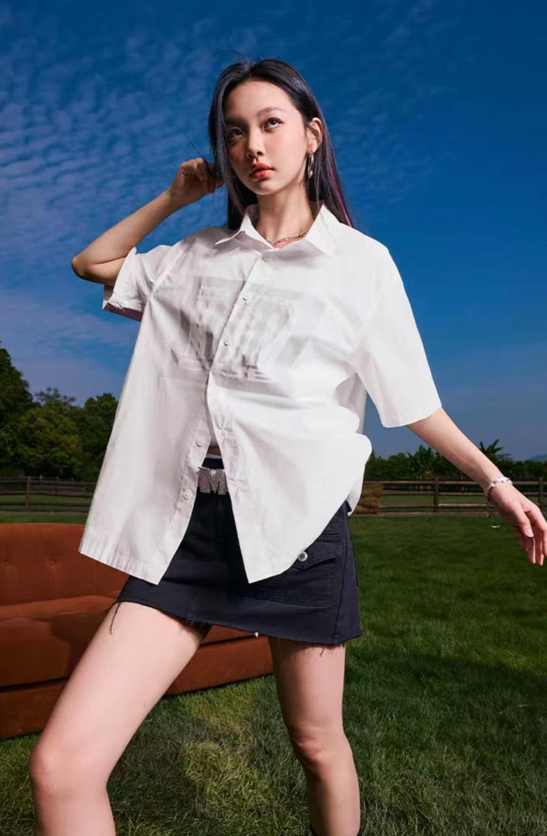 MEDM Tonal Offset Printed Short Sleeve Shirt