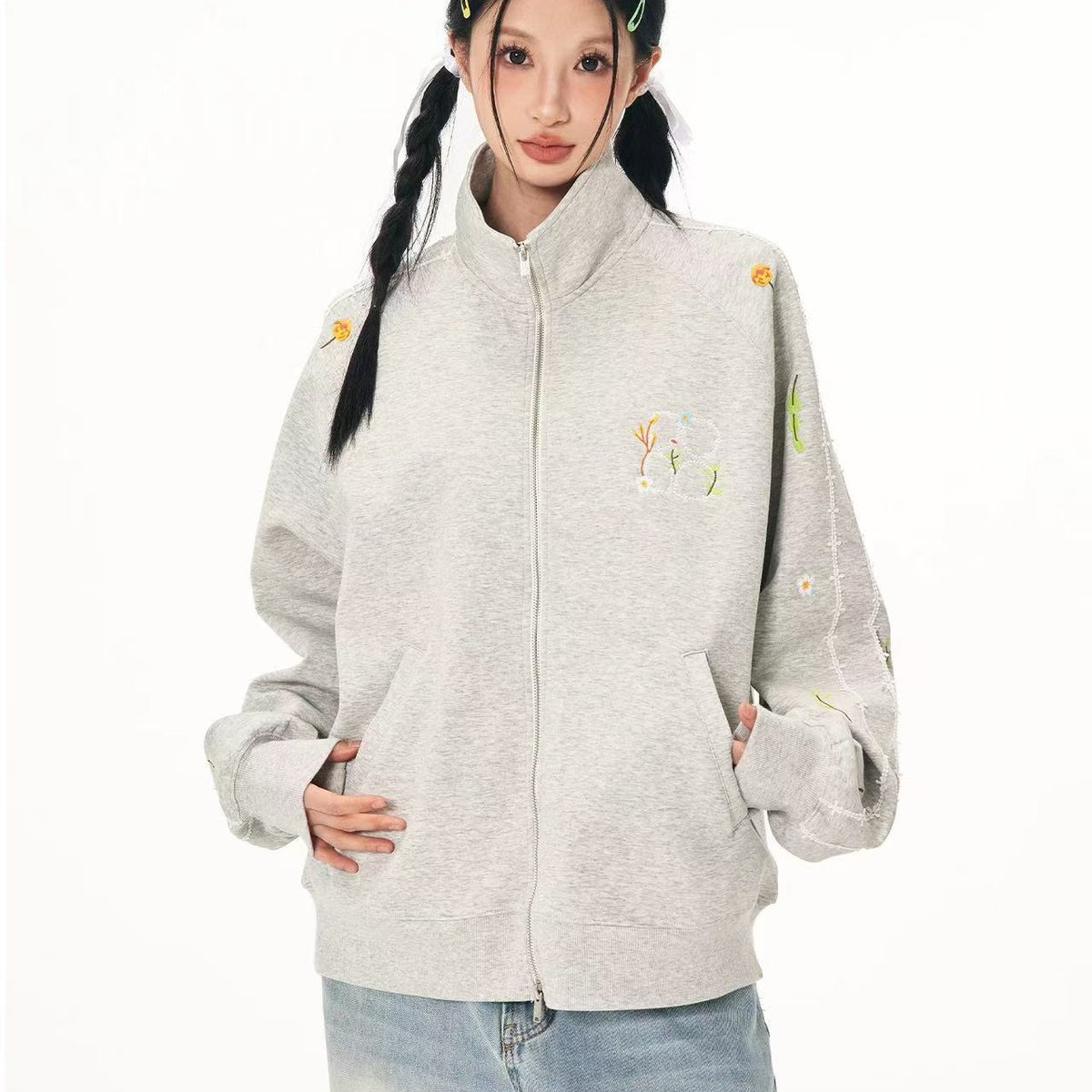 BIPOLAR Floral Embroidered Zipper Sweatshirt