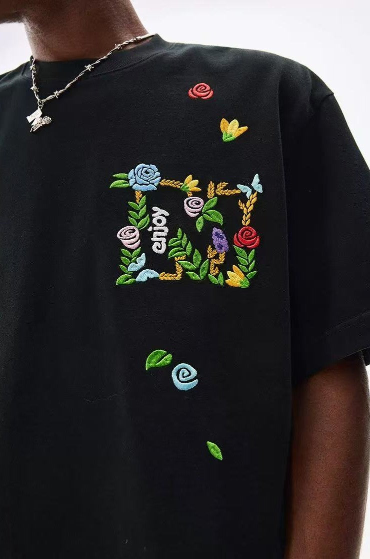MEDM Embroidered Floral Short-sleeved T-shirt