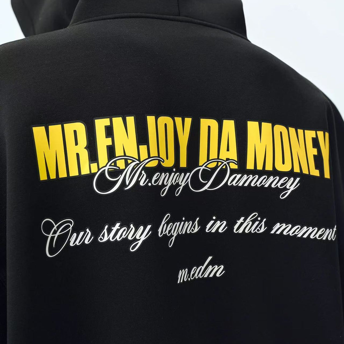 MEDM Four-letter Logo Air Layer Zipper Sweatshirt