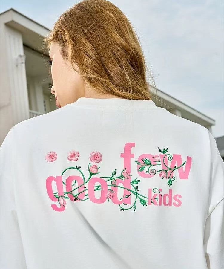 AFGK "Vine Garden" Rose Embroidered Short-sleeved T-shirt