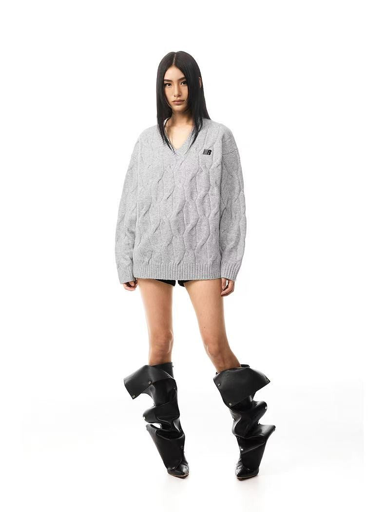 FDR High Street V-neck Twist Sweater